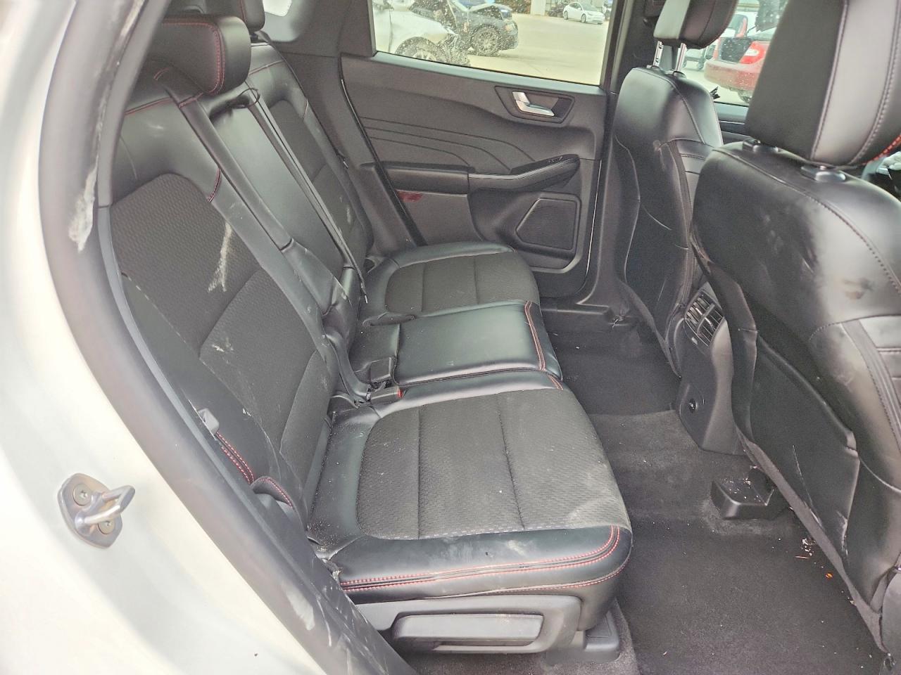 2025 FORD ESCAPE ST LINE photo 11