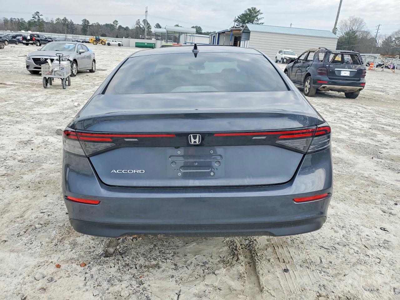 2024 HONDA ACCORD EX photo 16