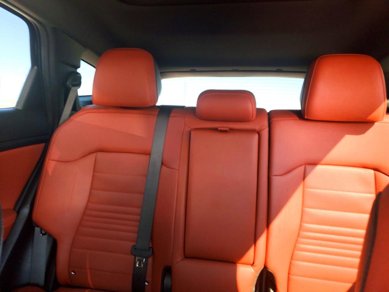 2023 KIA SPORTAGE SX-PRESTIGE photo 10