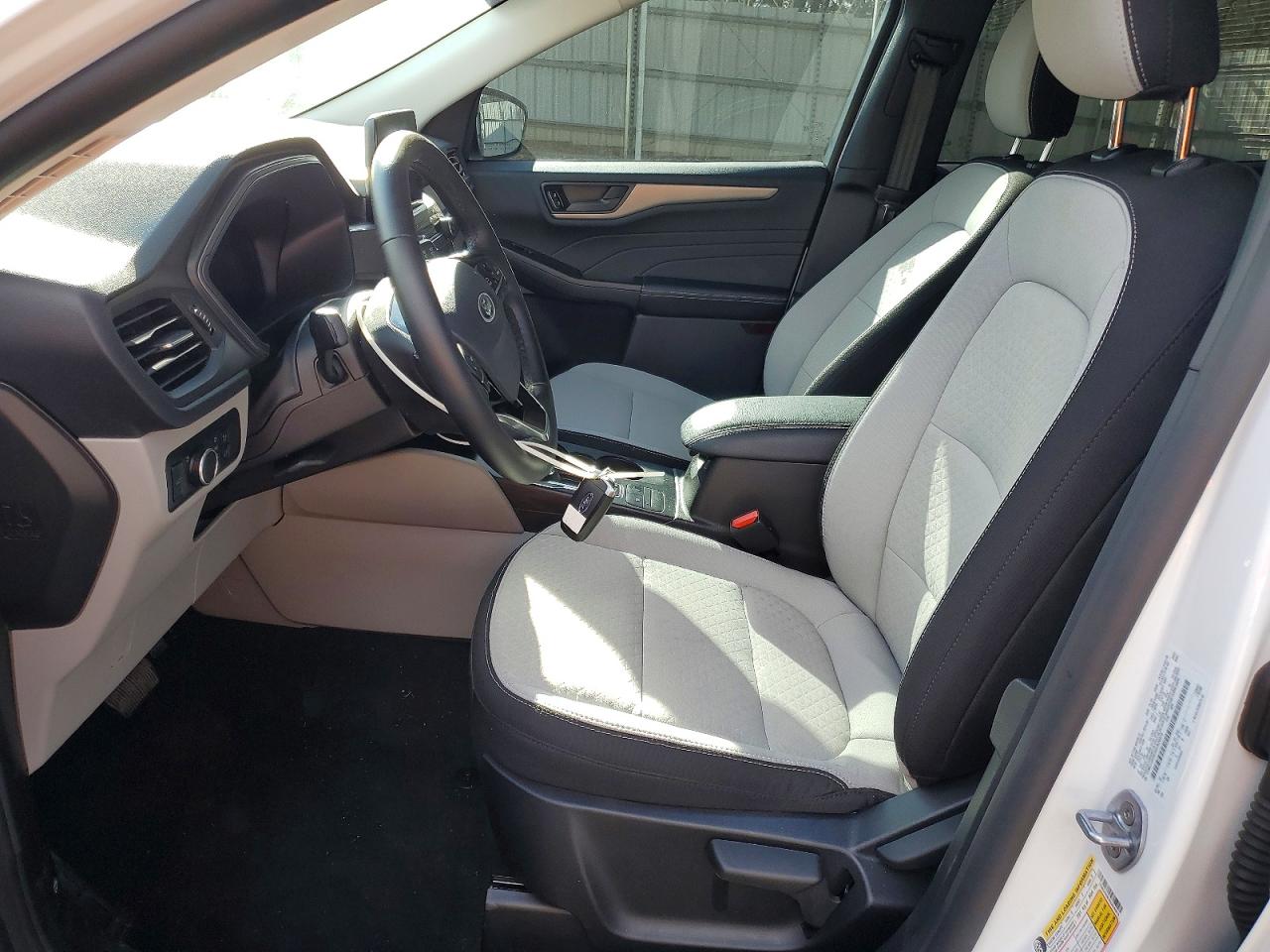 2025 FORD ESCAPE ACTIVE photo 7