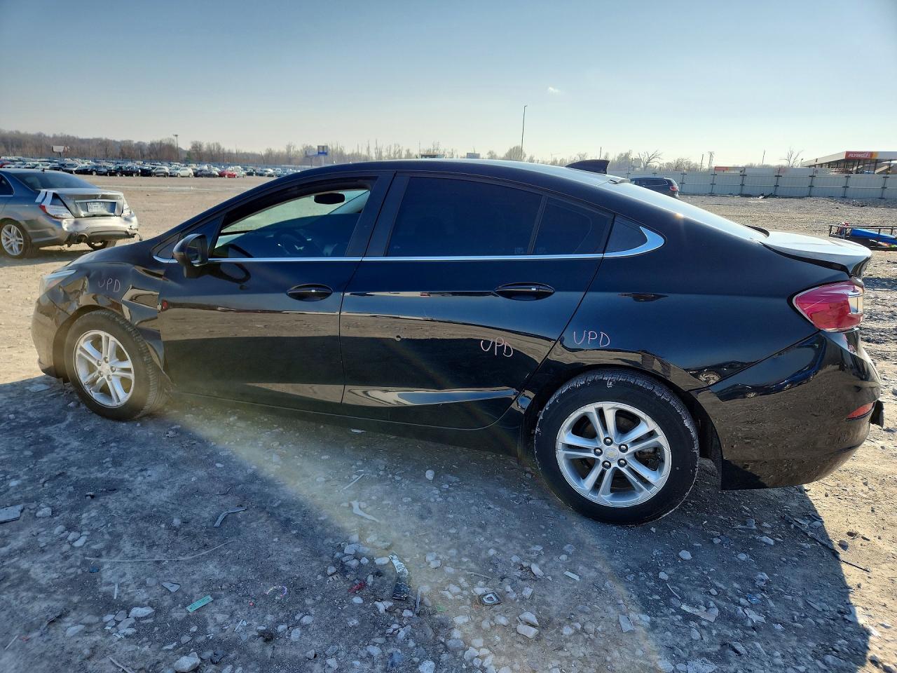 2016 CHEVROLET CRUZE LT photo 3