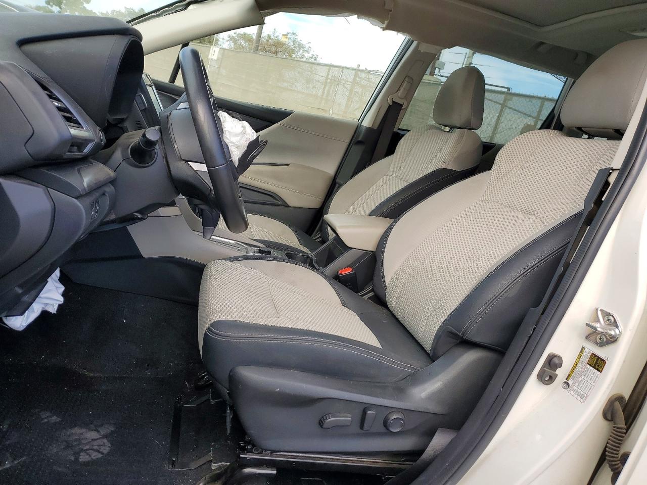 2022 SUBARU FORESTER PREMIUM photo 13