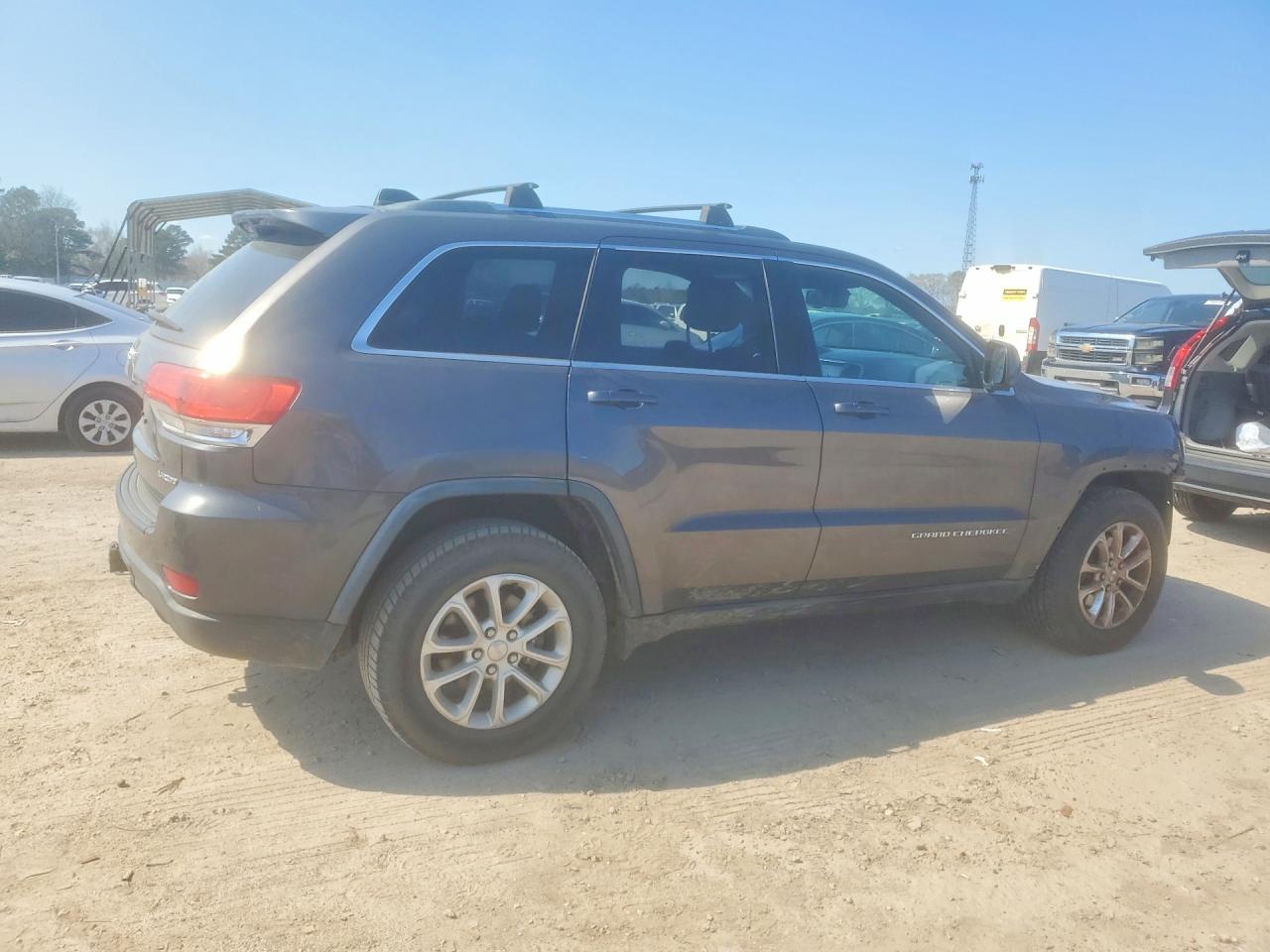 2014 JEEP GRAND CHEROKEE LAREDO photo 5