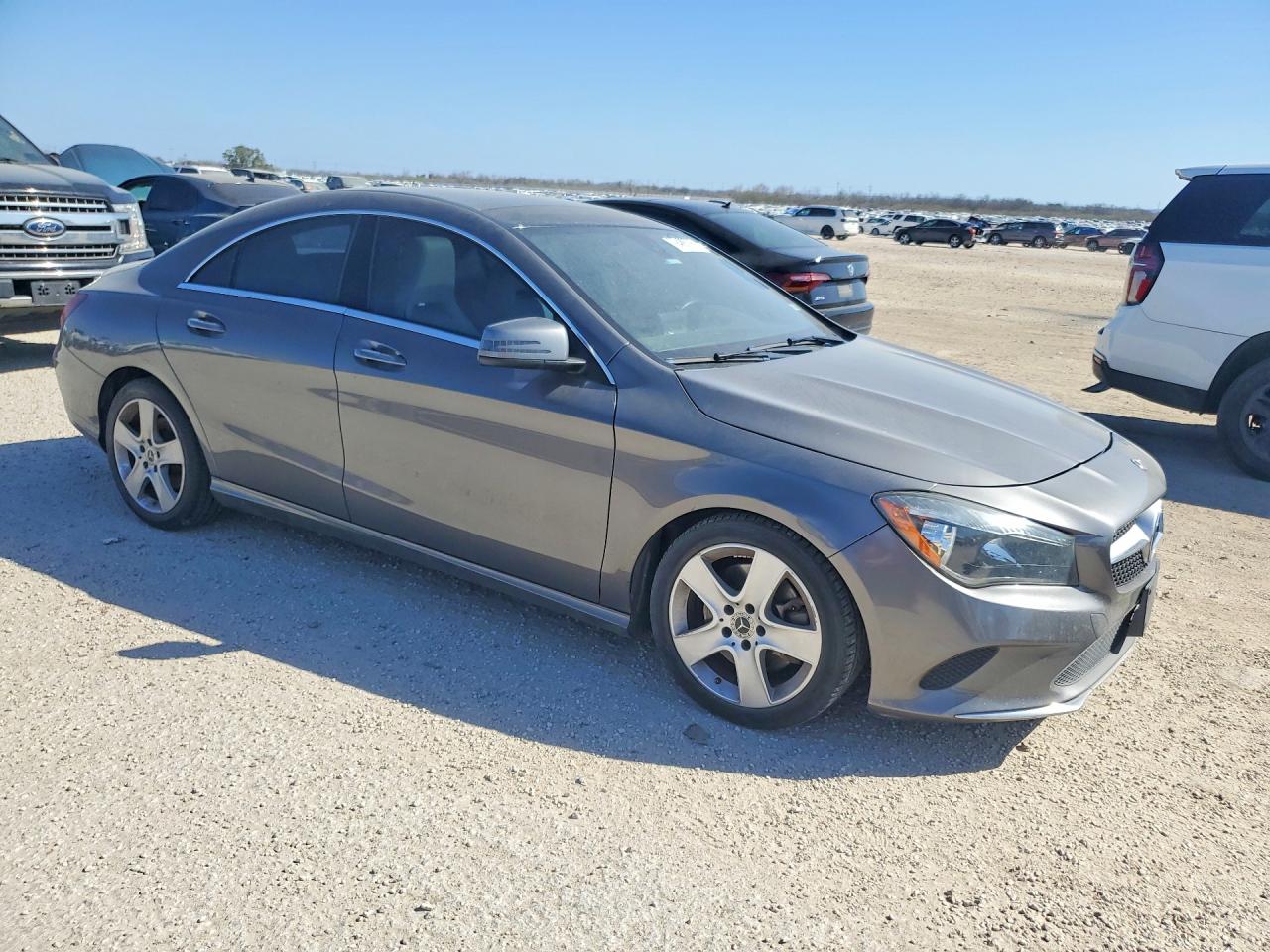 2019 MERCEDES-BENZ CLA 250 photo 10