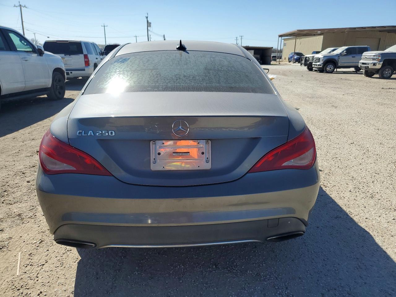 2019 MERCEDES-BENZ CLA 250 photo 16
