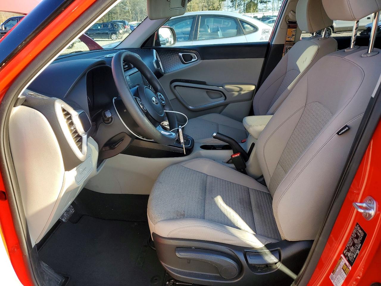 2020 KIA SOUL S photo 13