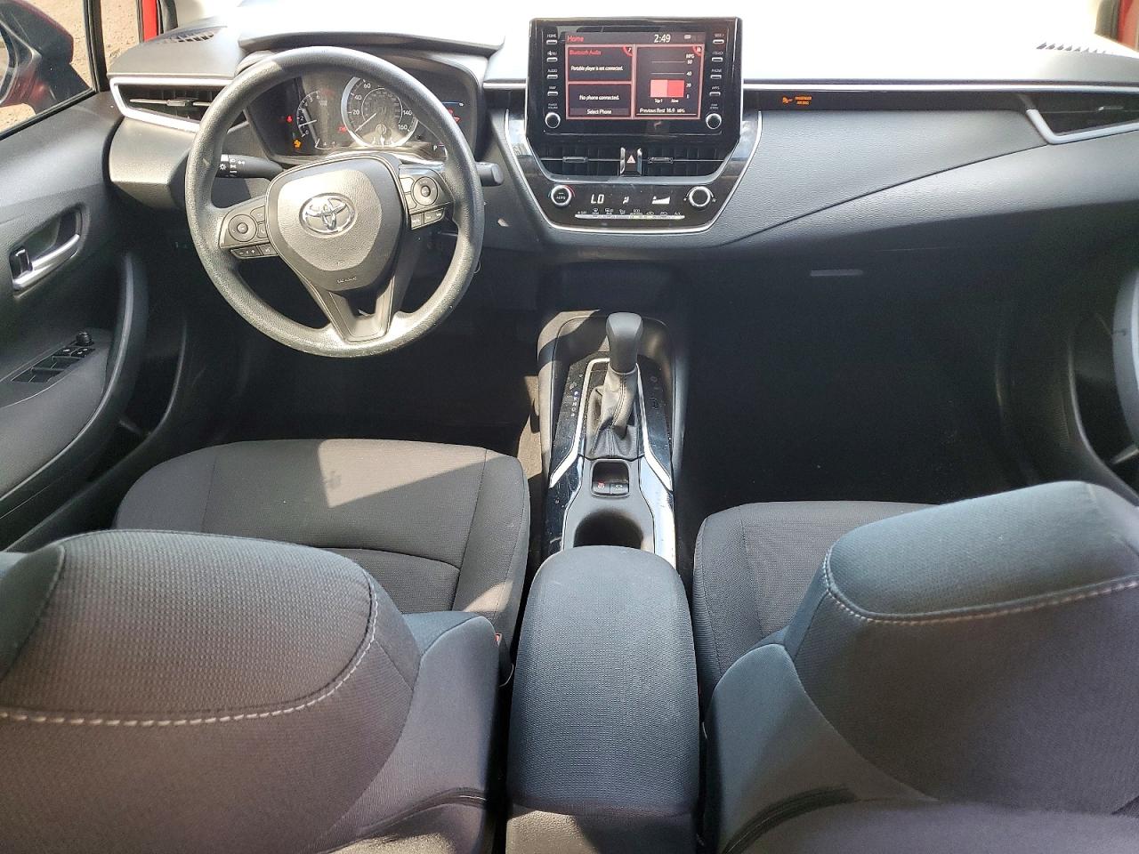 2020 TOYOTA COROLLA LE photo 8