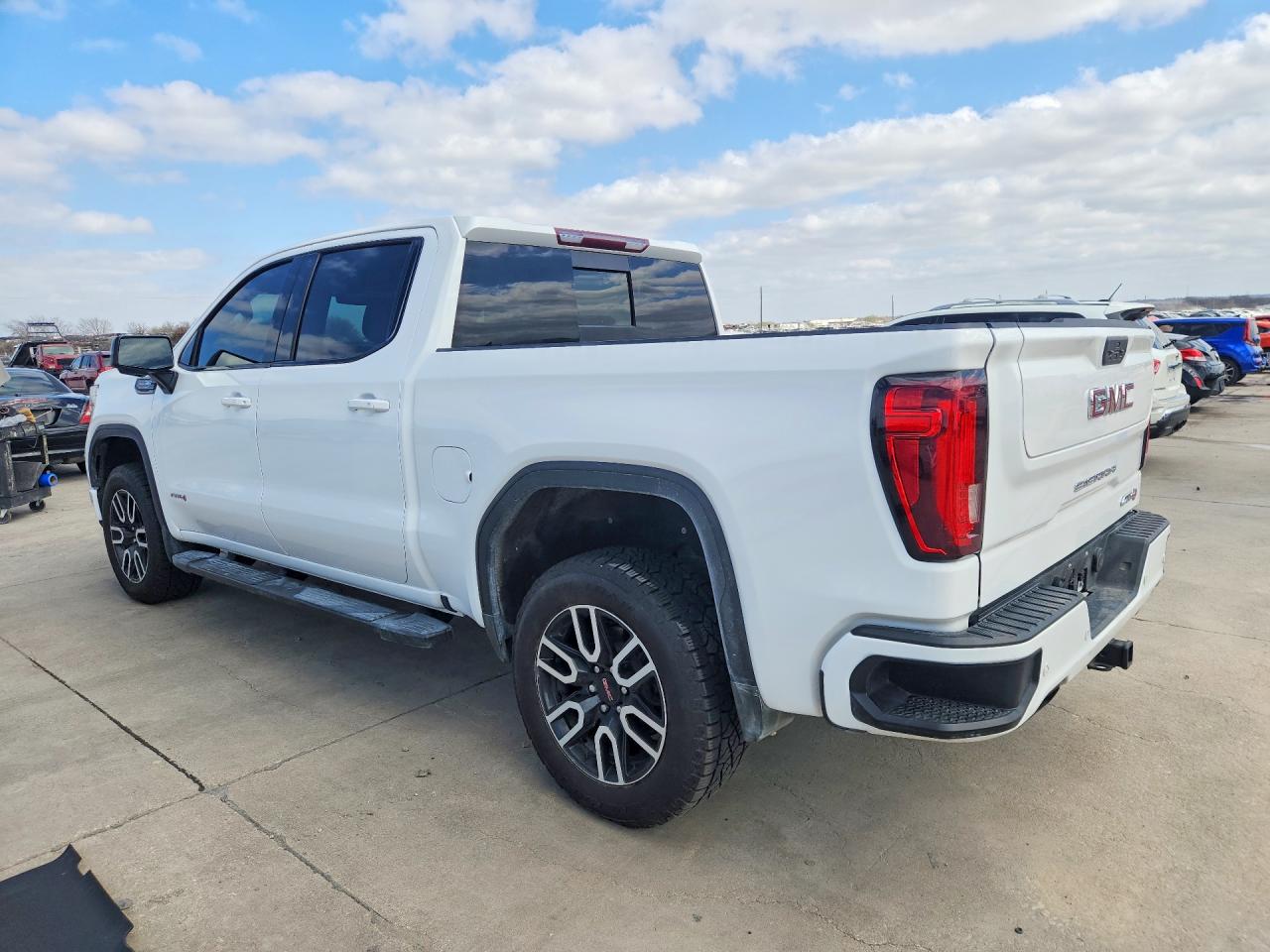 2020 GMC SIERRA K1500 AT4 photo 3