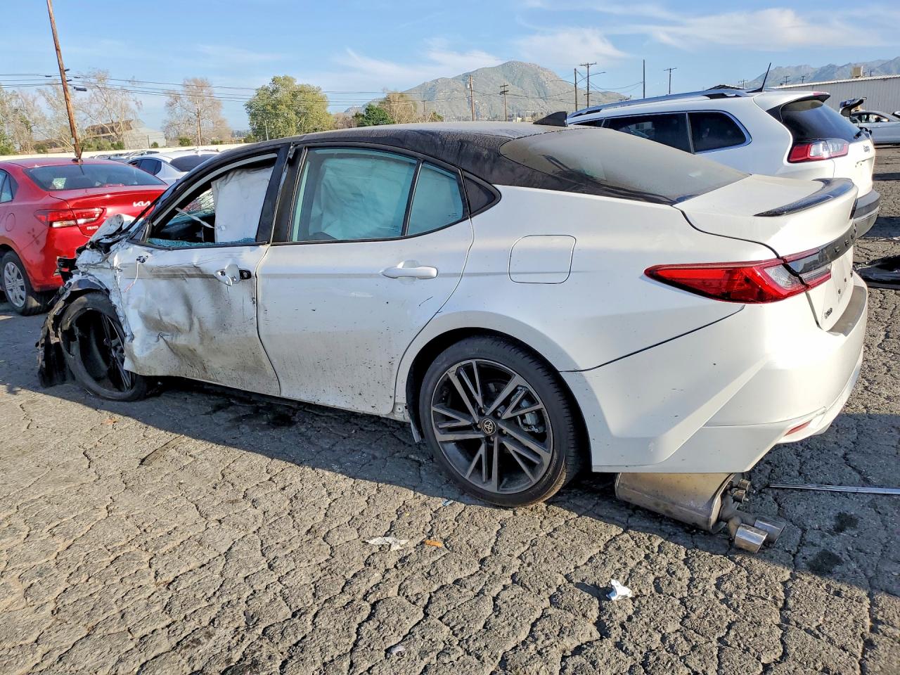 2025 TOYOTA CAMRY XSE photo 2