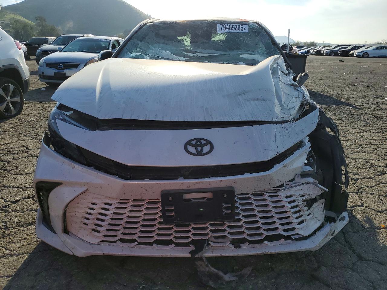 2025 TOYOTA CAMRY XSE photo 5