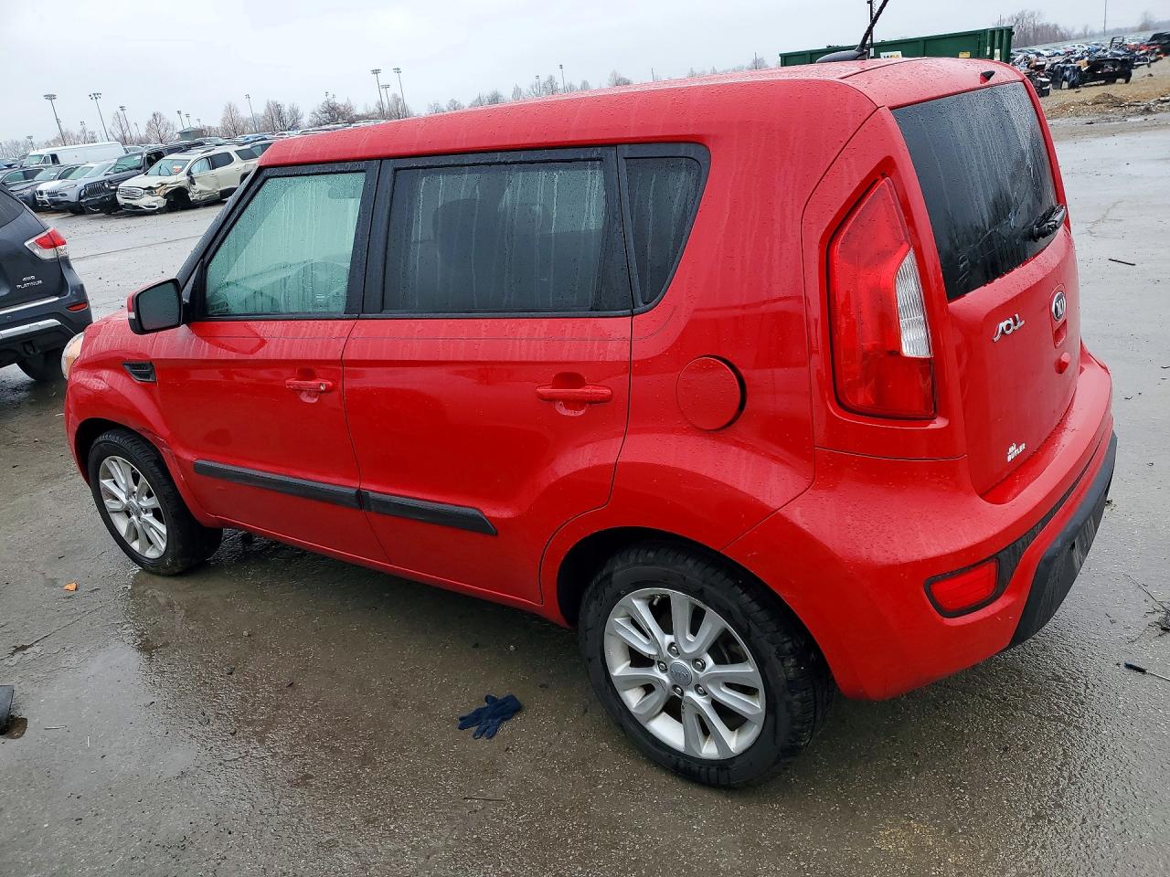 2013 KIA SOUL + photo 2