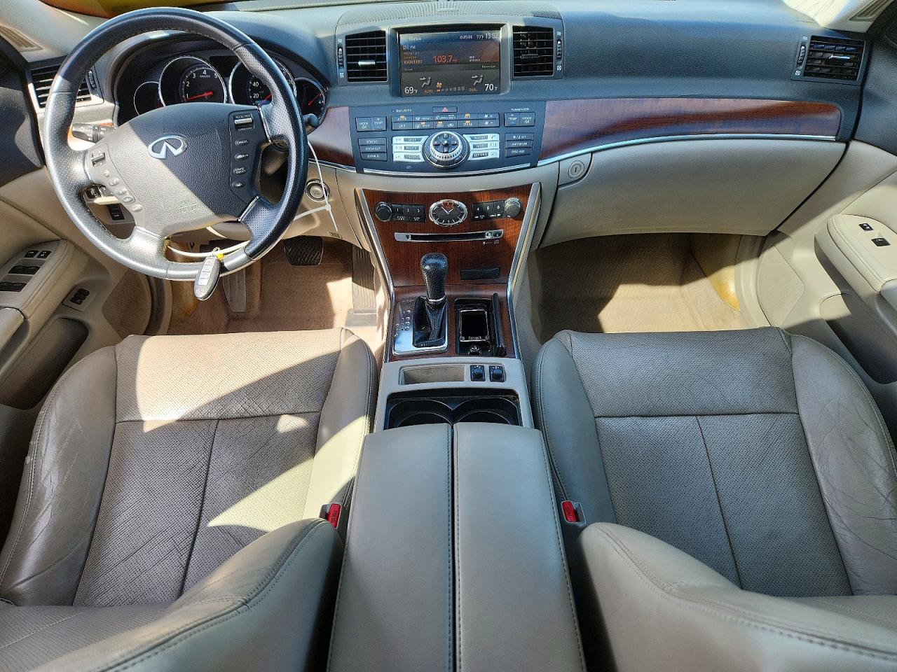 2008 INFINITI M35 BASE photo 22