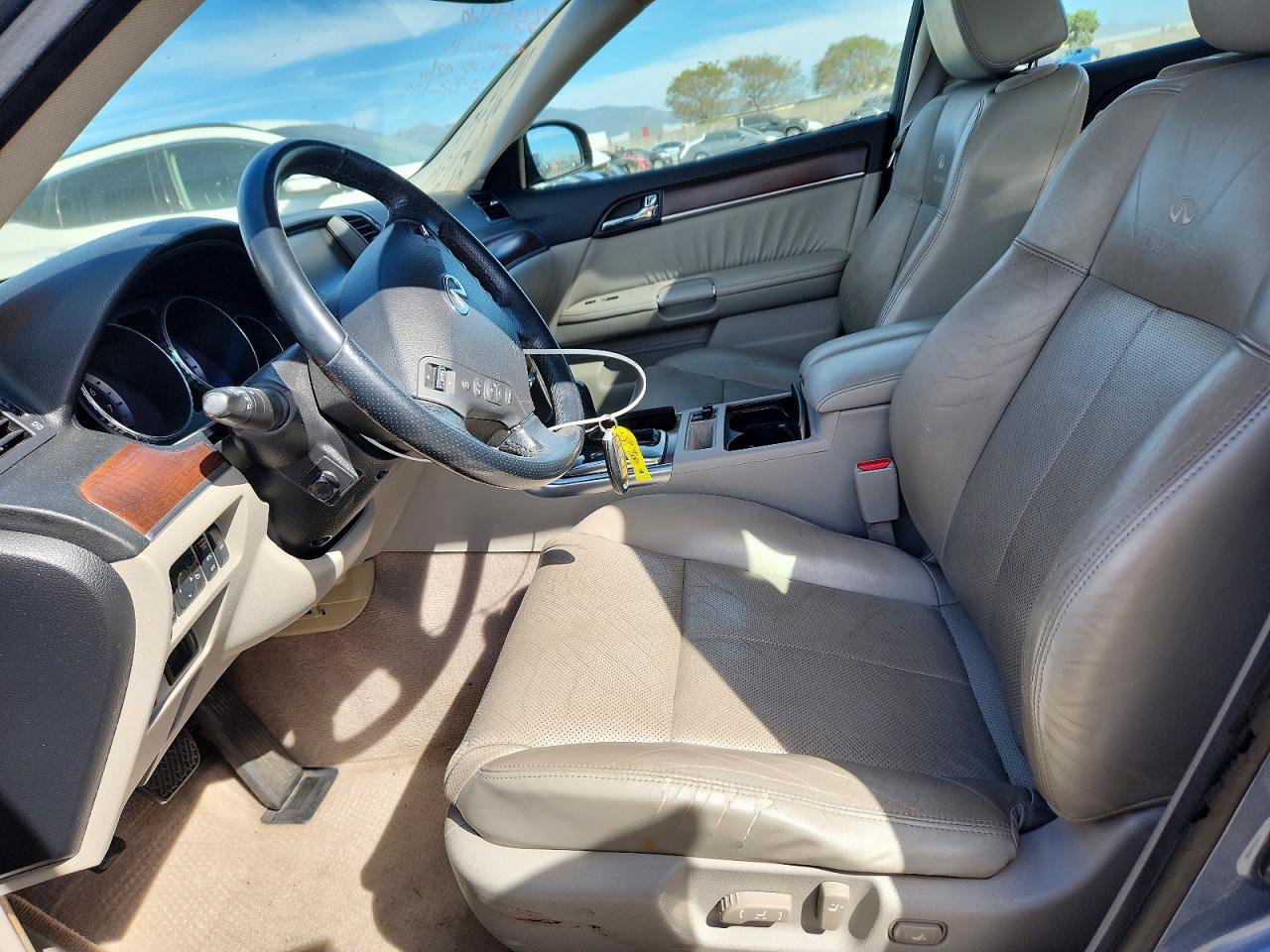 2008 INFINITI M35 BASE photo 19