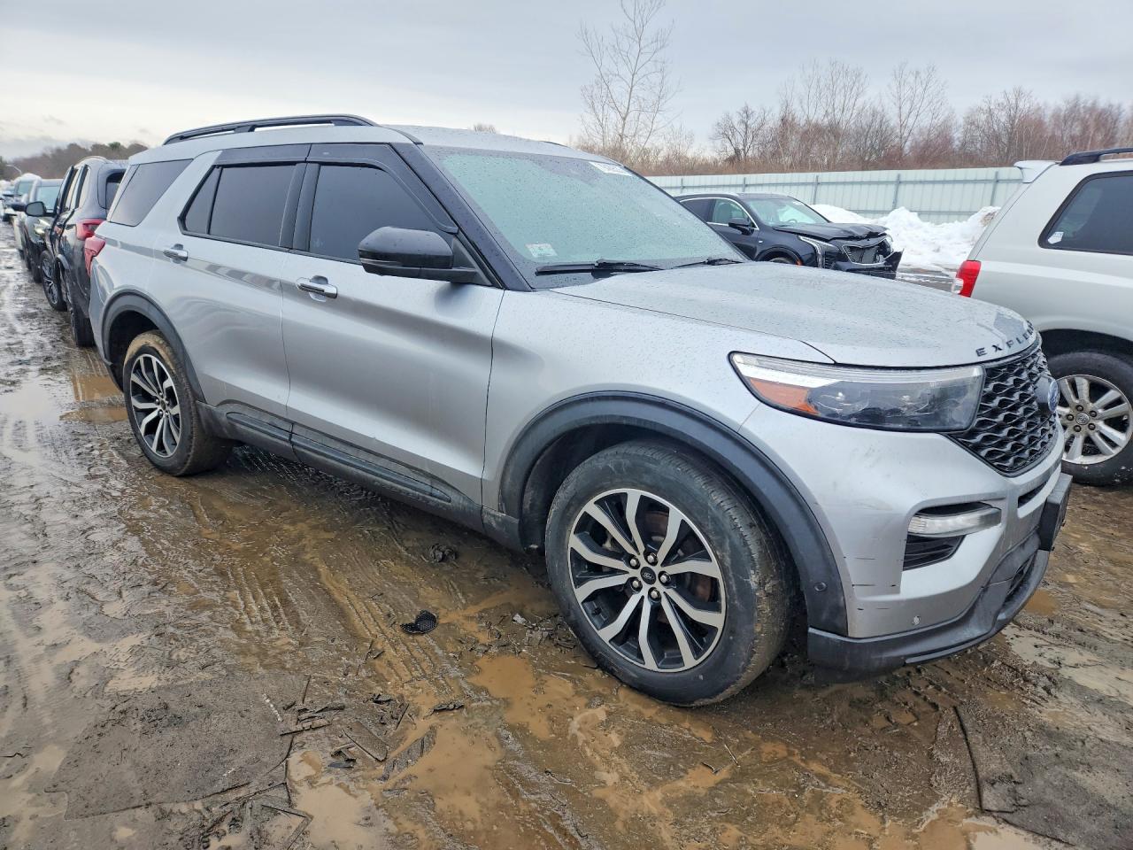 2020 FORD EXPLORER ST photo 4