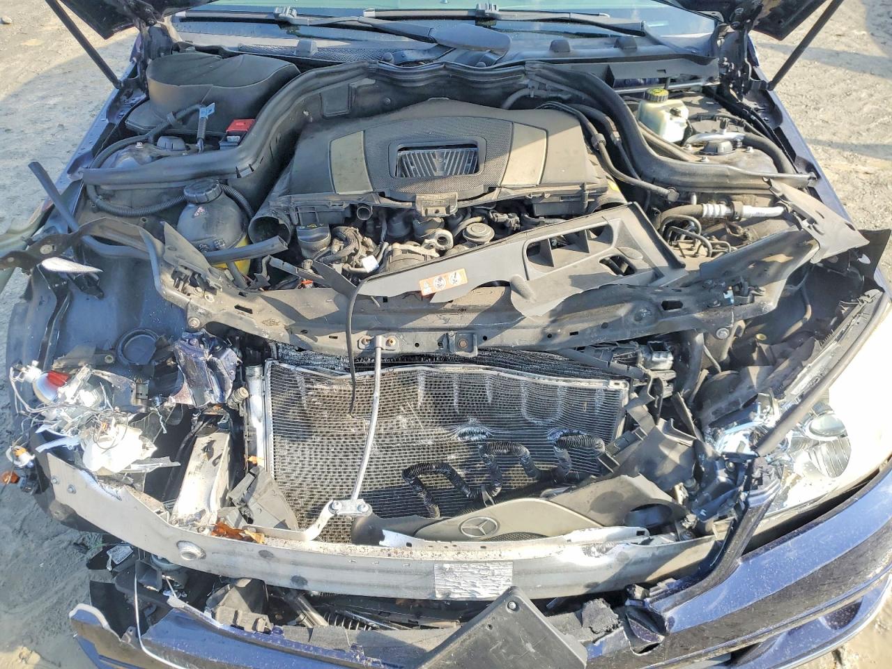 2010 MERCEDES-BENZ C 300 photo 11