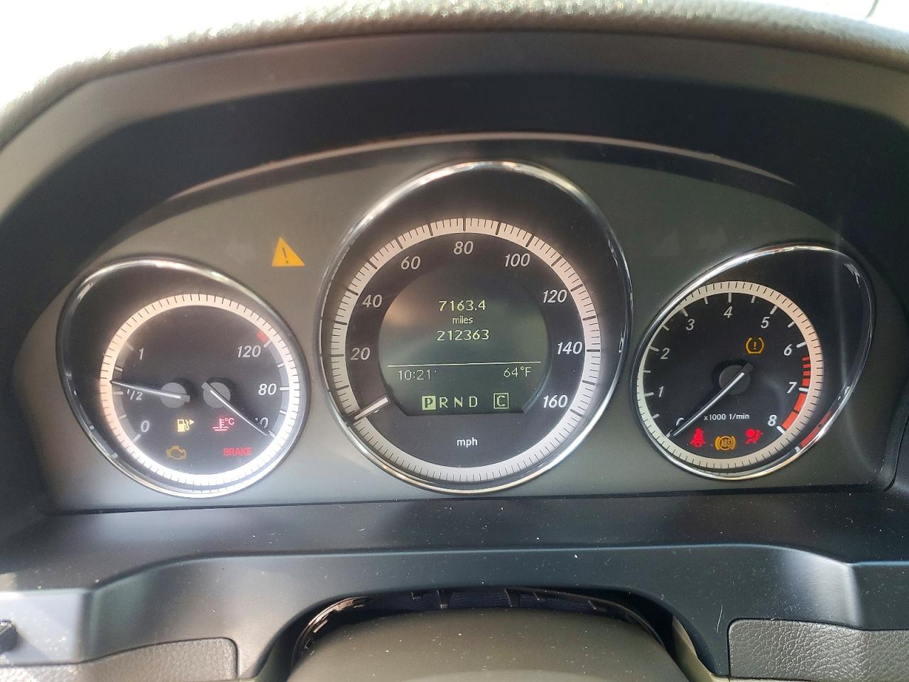 2010 MERCEDES-BENZ C 300 photo 9
