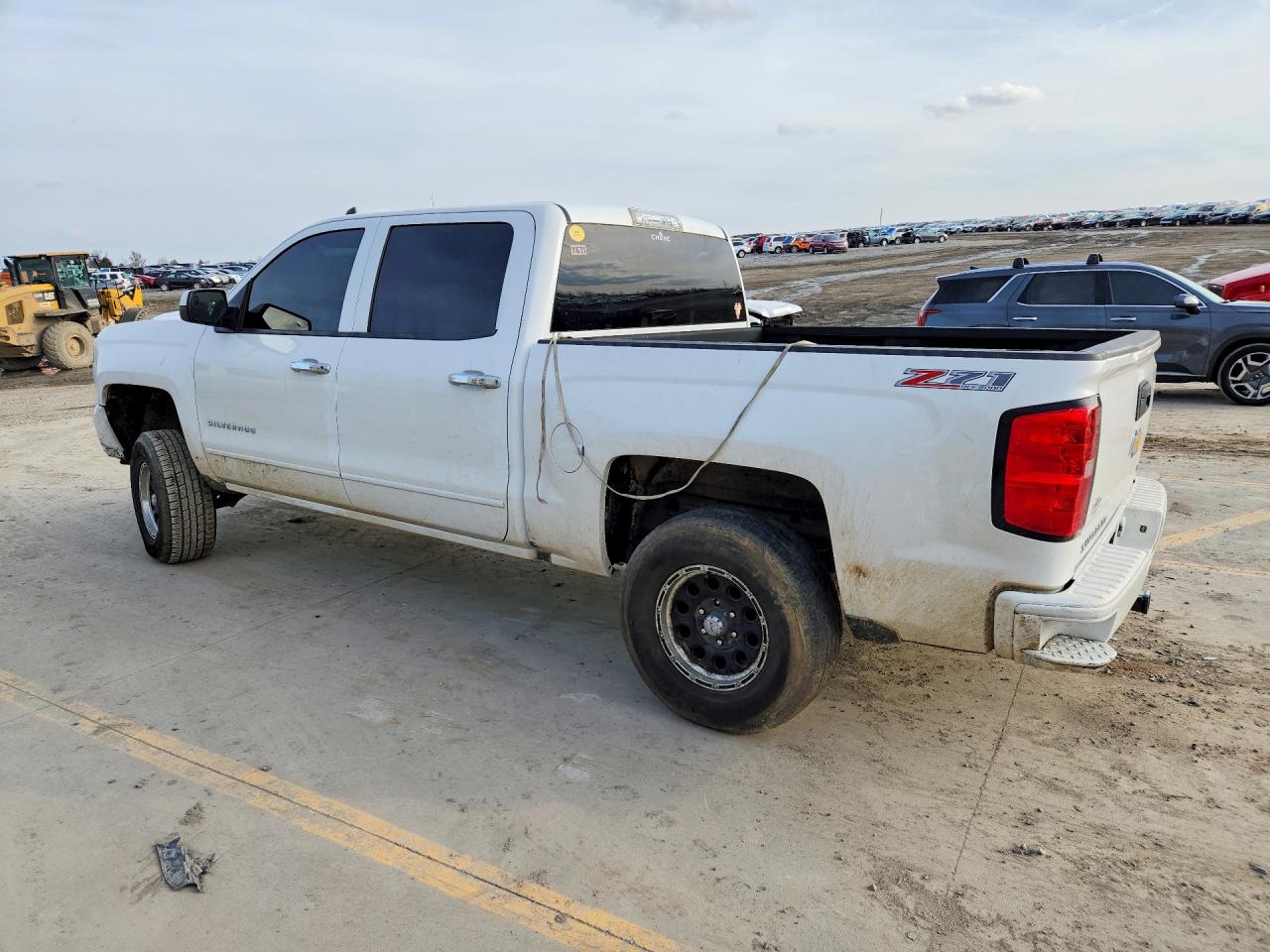 2016 CHEVROLET SILVERADO K1500 LT photo 2