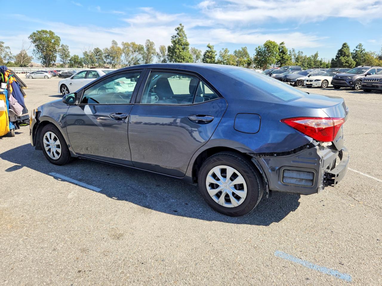 2017 TOYOTA COROLLA L photo 2