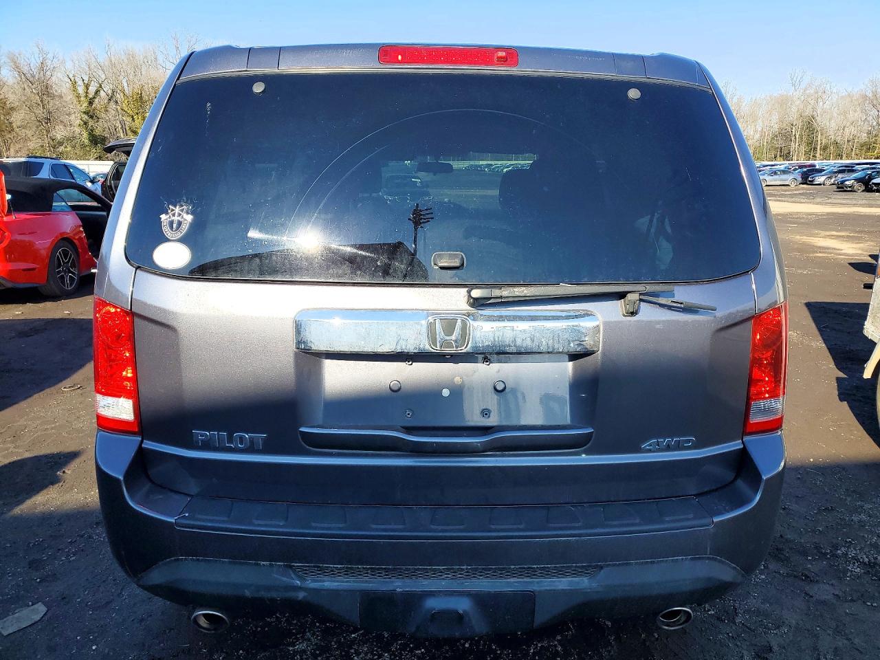 2015 HONDA PILOT EX photo 11