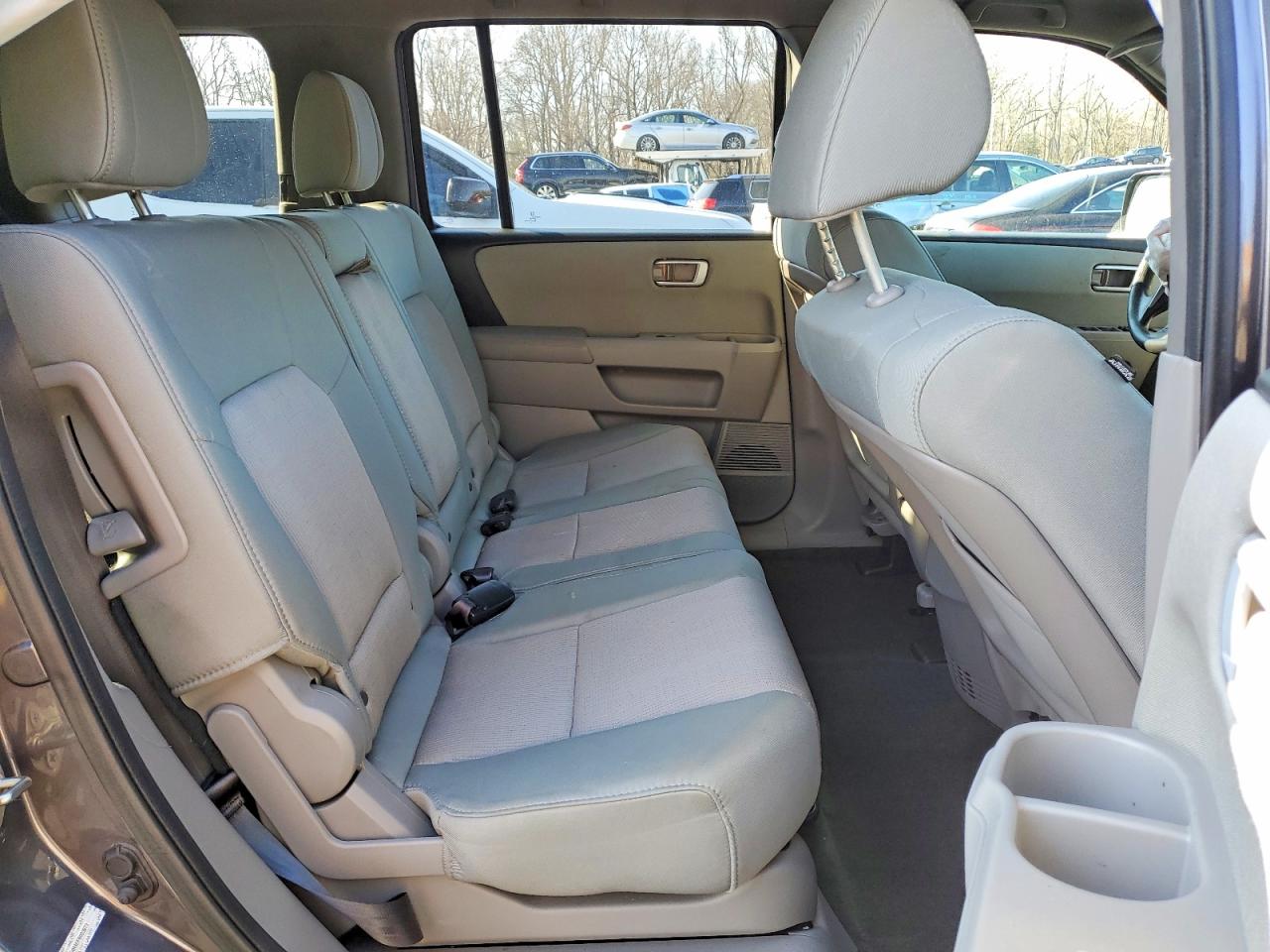 2015 HONDA PILOT EX photo 21