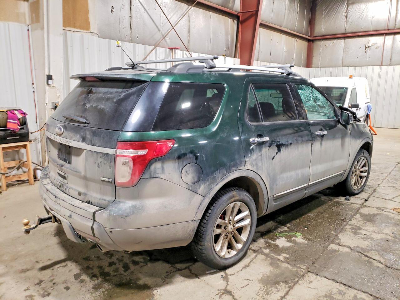 2013 FORD EXPLORER XLT photo 3