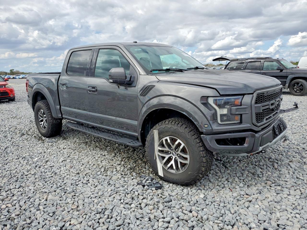 2018 FORD F150 RAPTOR photo 4