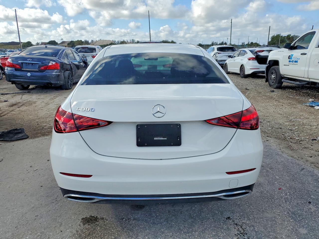 2022 MERCEDES-BENZ C 300 photo 11