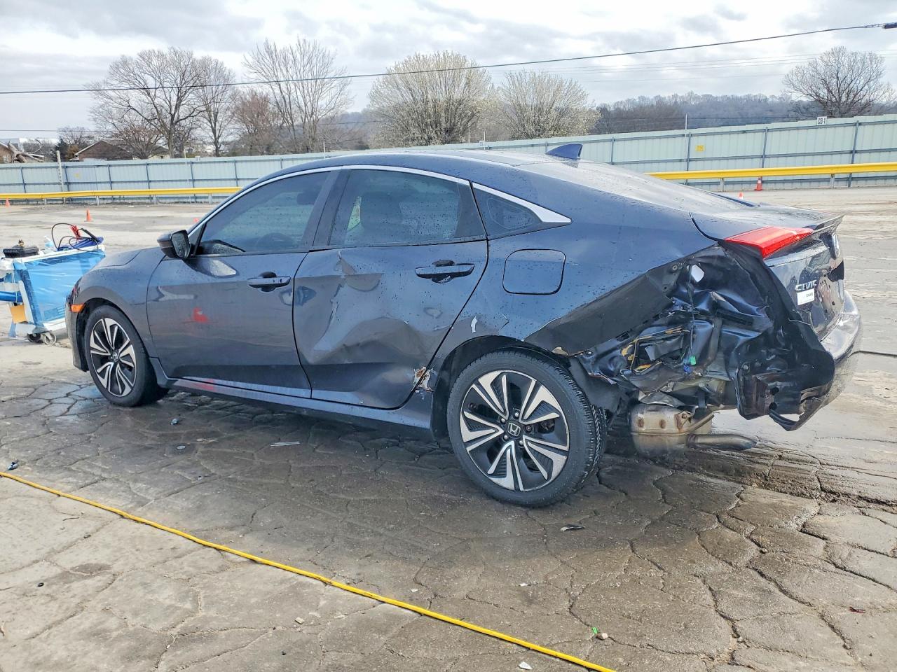 2016 HONDA CIVIC EXL photo 3