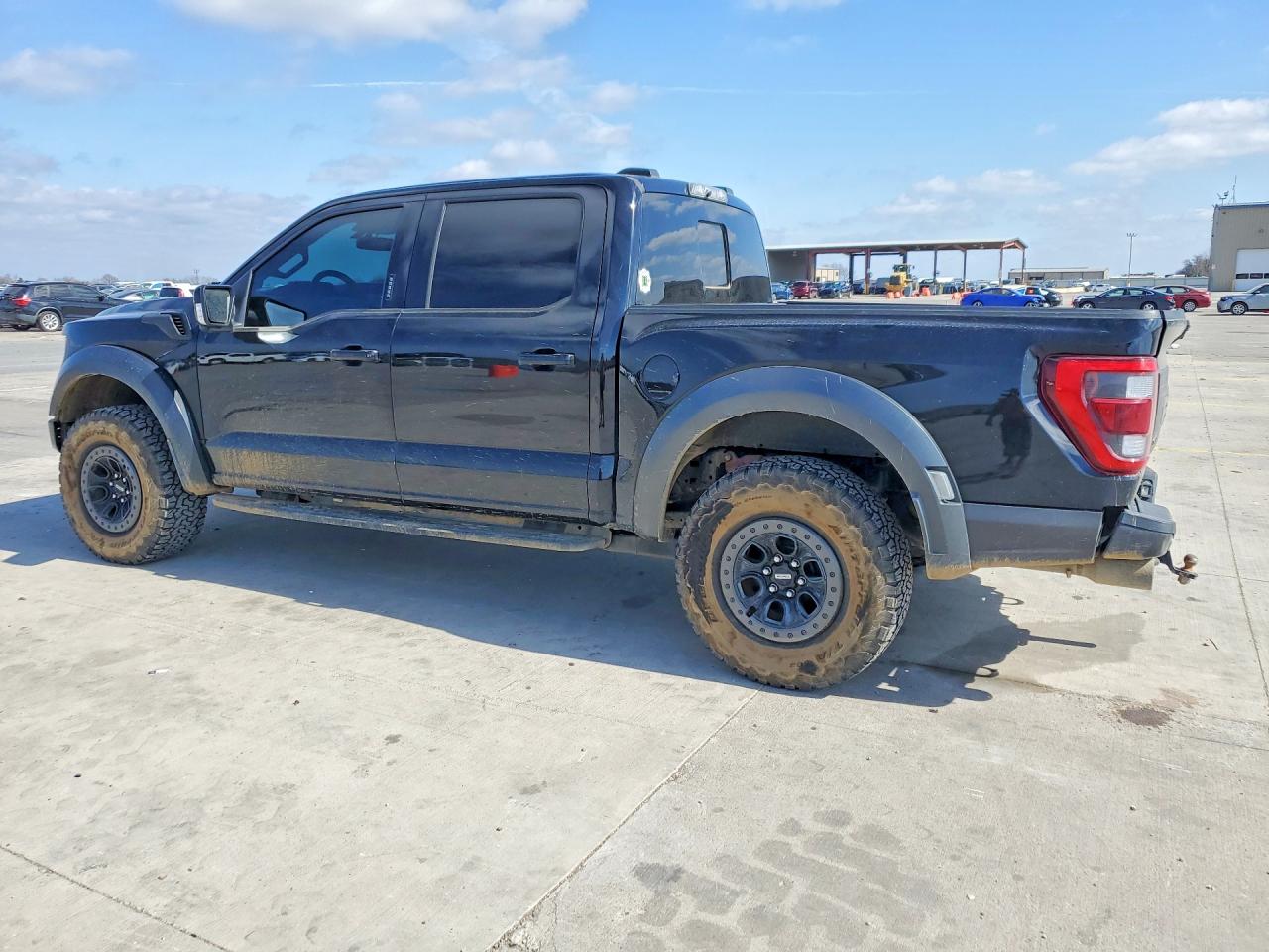 2023 FORD F150 RAPTOR photo 4