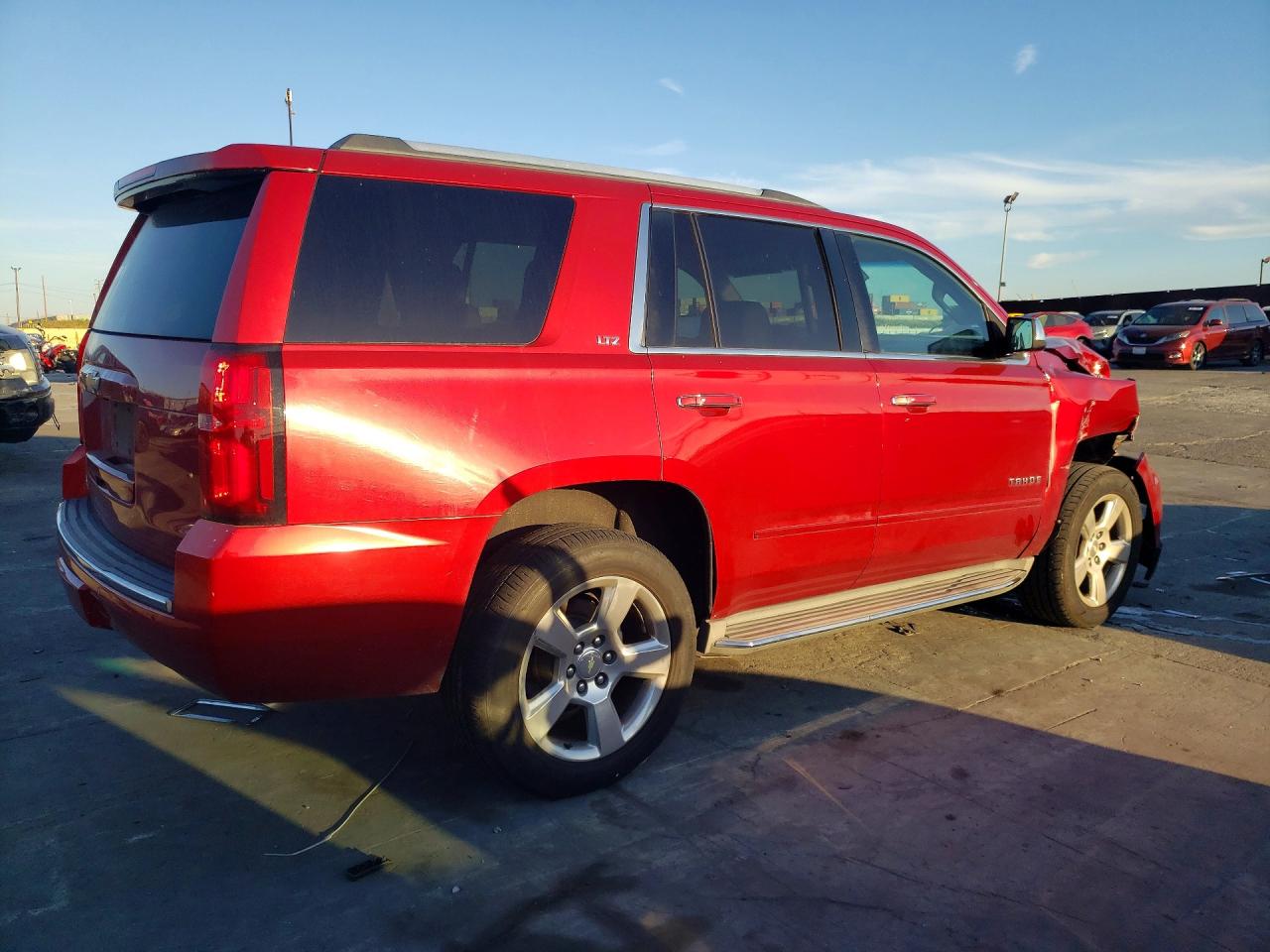 2015 CHEVROLET TAHOE C1500 LTZ photo 5