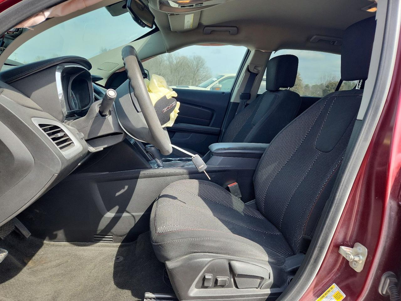 2017 GMC TERRAIN SLE photo 13