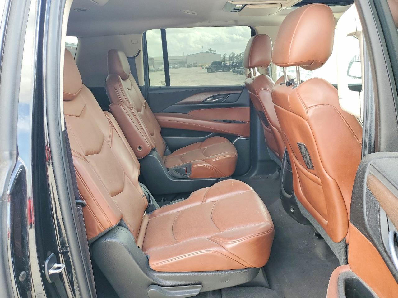 2015 CADILLAC ESCALADE ESV PREMIUM photo 21