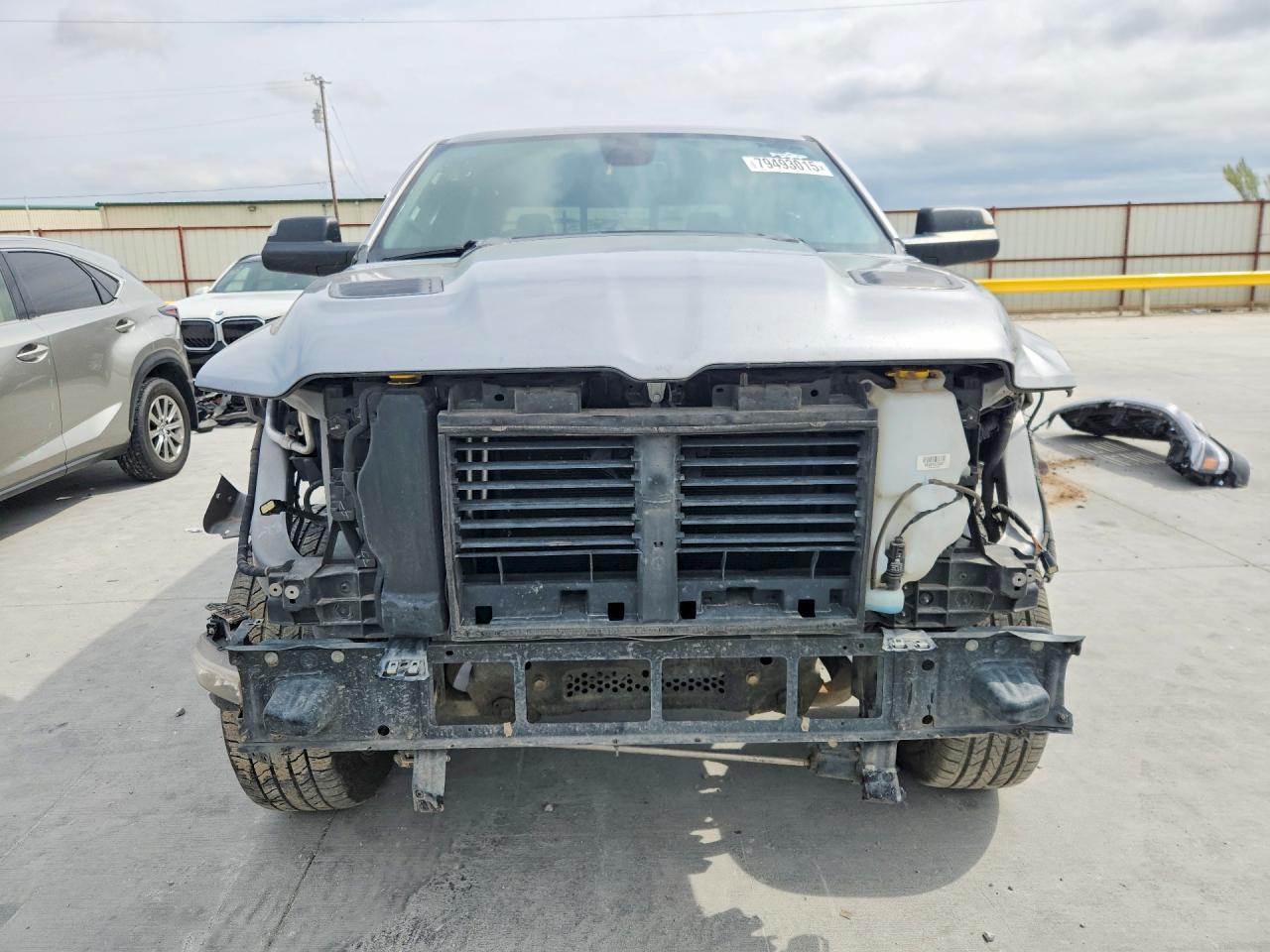 2019 RAM 1500 REBEL photo 5