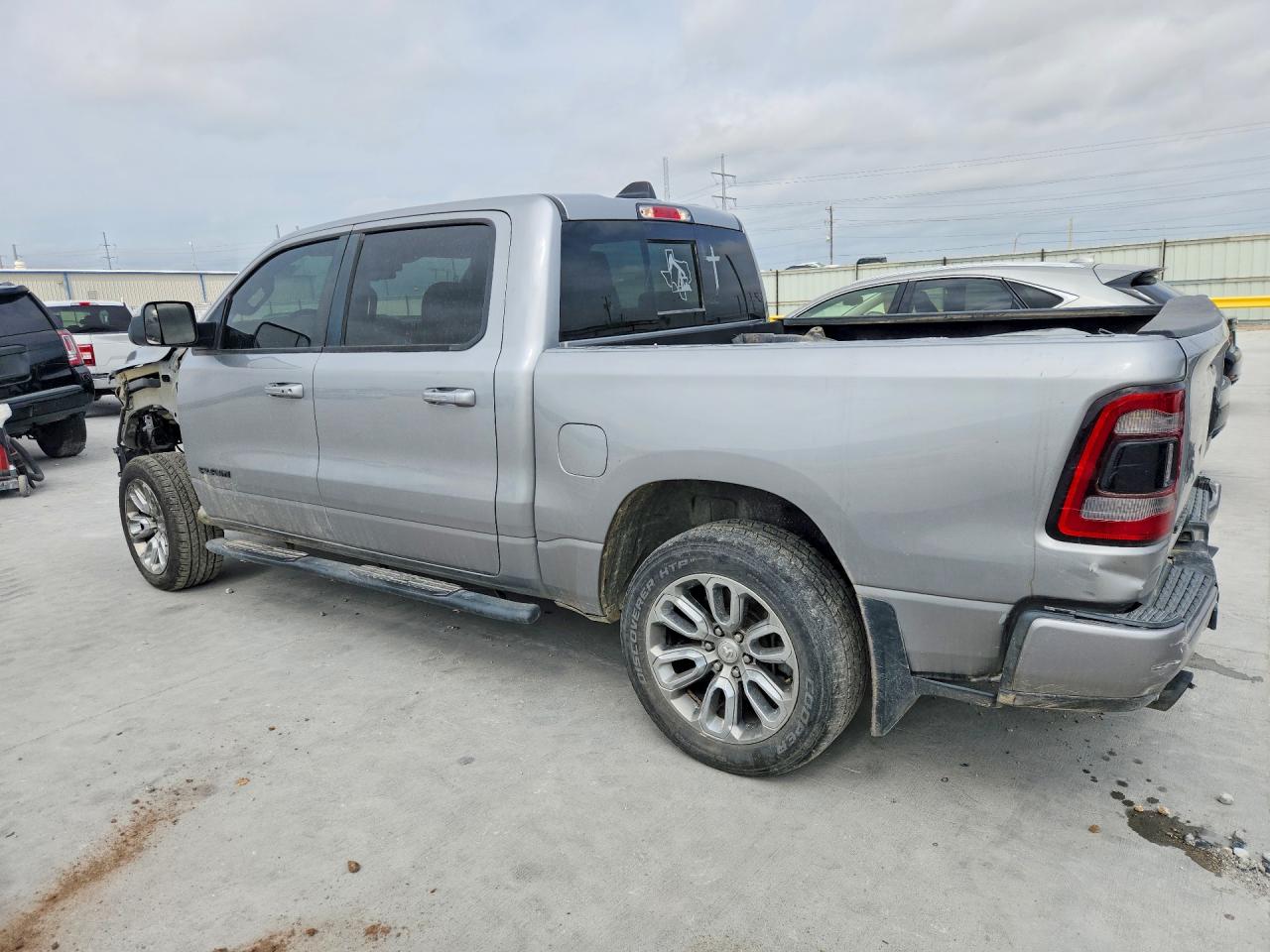 2019 RAM 1500 REBEL photo 2