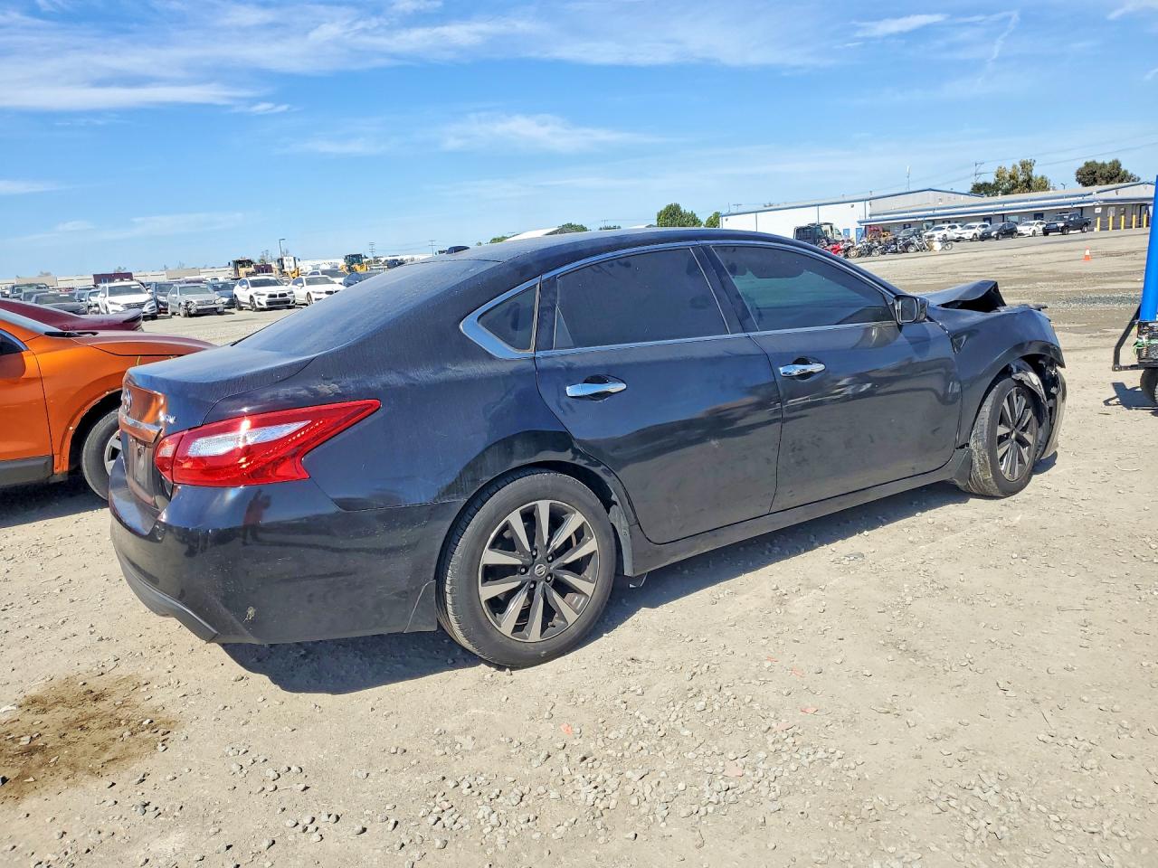 2017 NISSAN ALTIMA 2.5 SV photo 7