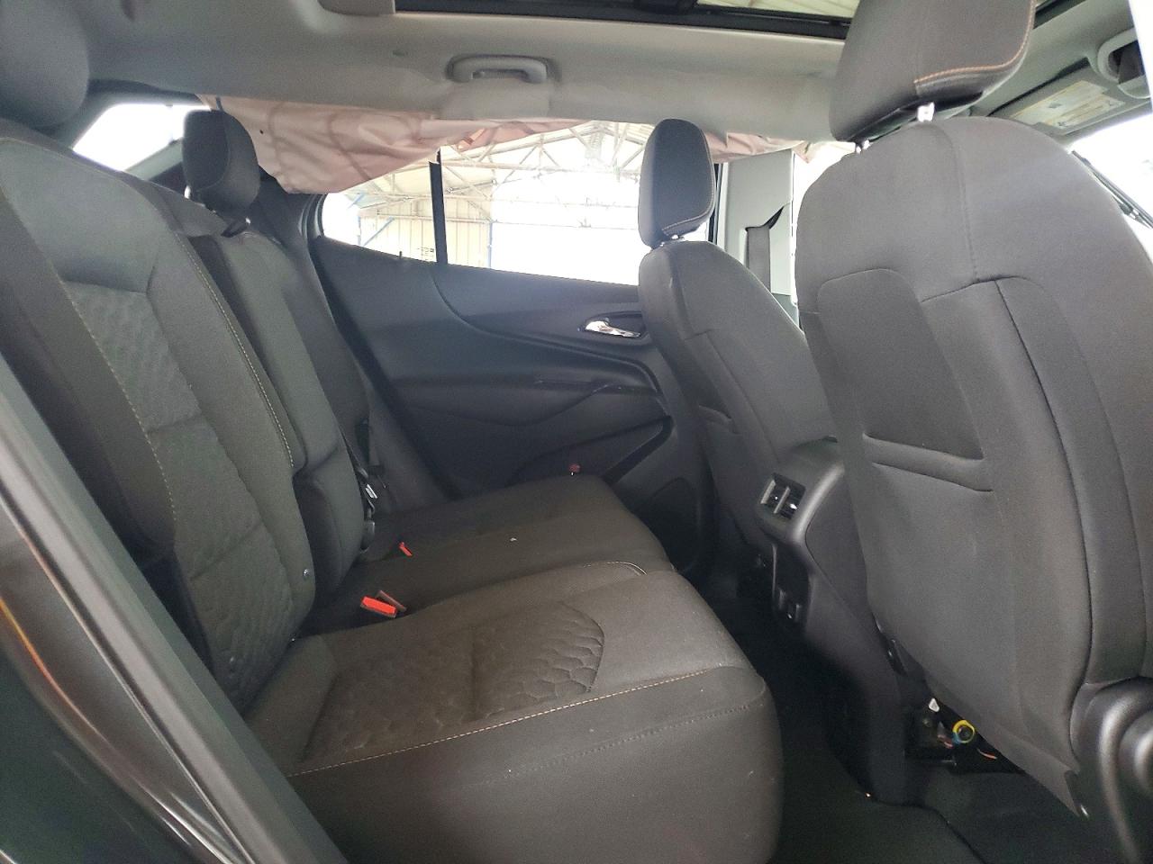 2018 CHEVROLET EQUINOX LT photo 11