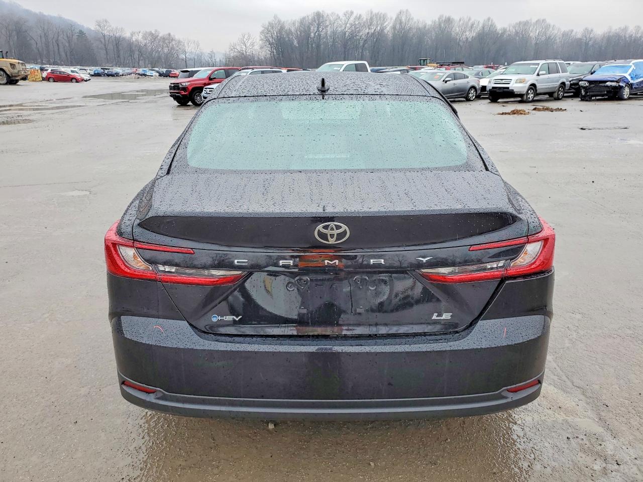2026 TOYOTA CAMRY LE photo 6