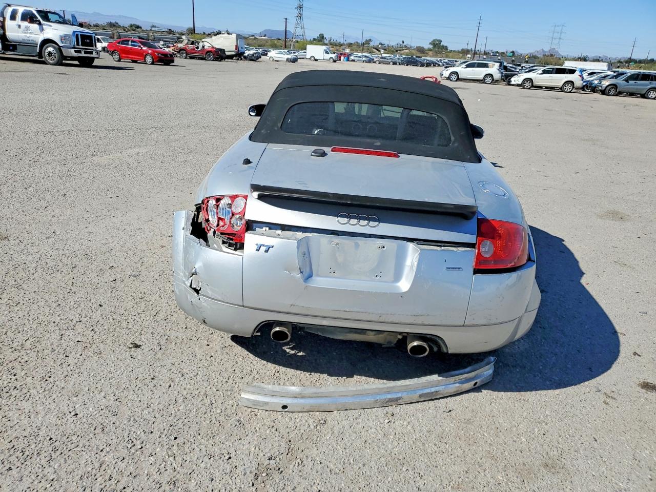 2005 AUDI TT photo 6