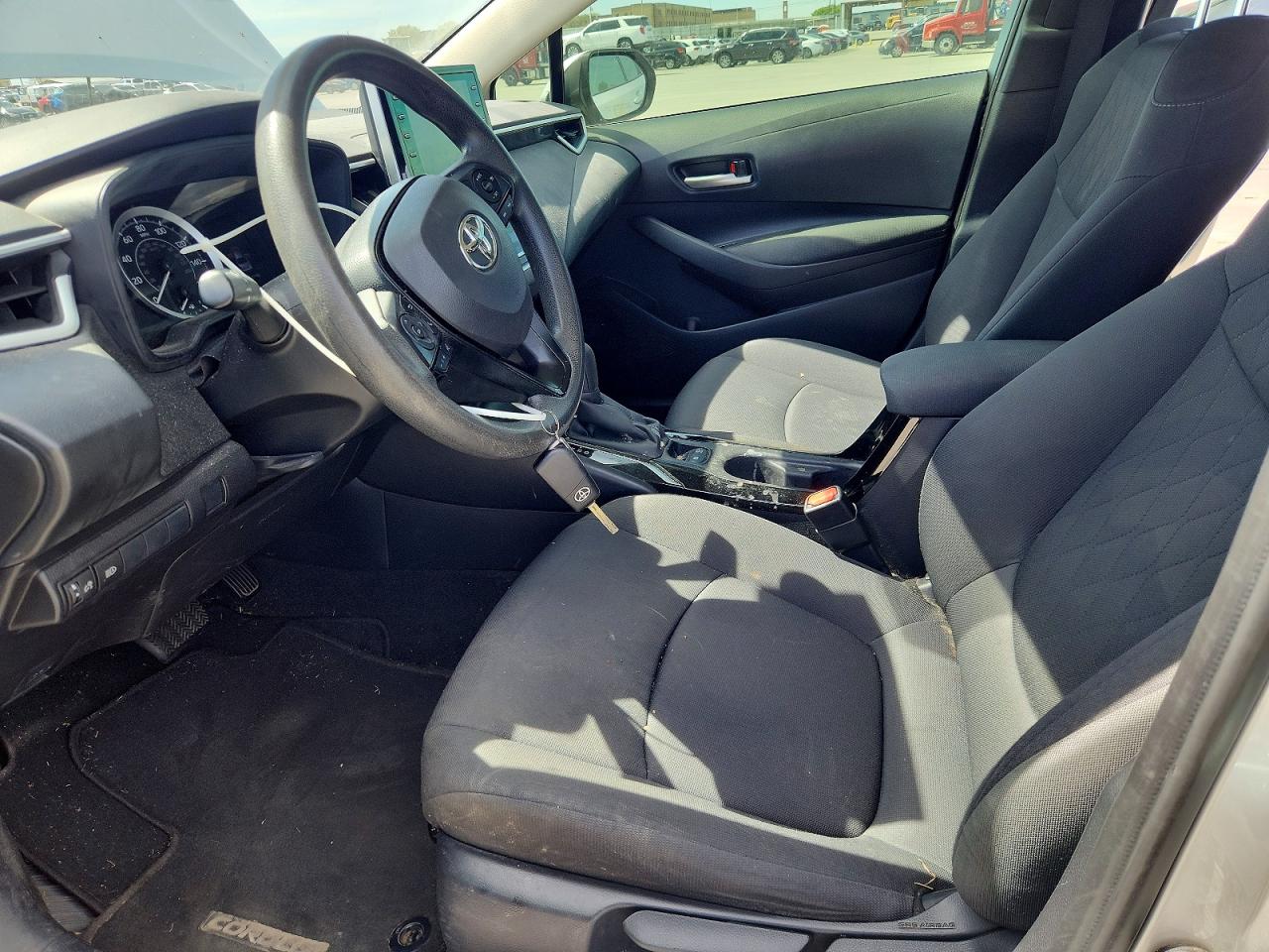 2021 TOYOTA COROLLA LE photo 19
