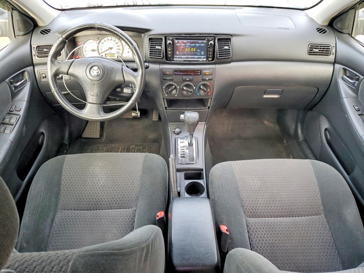 2005 TOYOTA COROLLA S photo 8