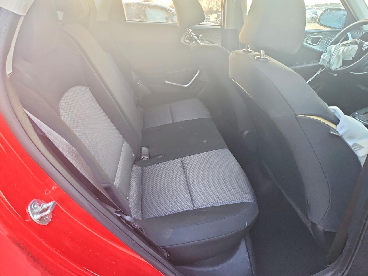 2024 KIA SOUL LX photo 21