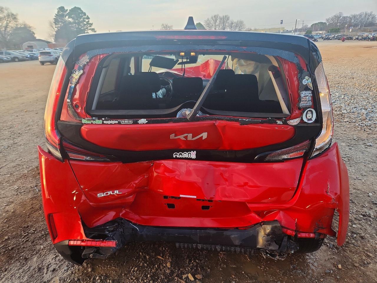 2024 KIA SOUL LX photo 11