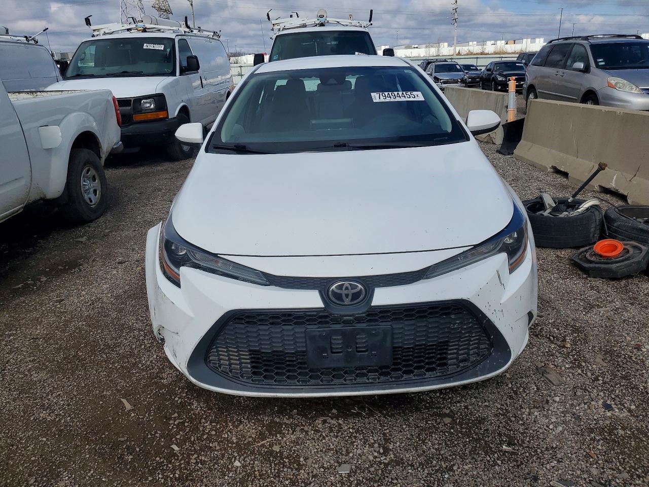 2021 TOYOTA COROLLA LE photo 9