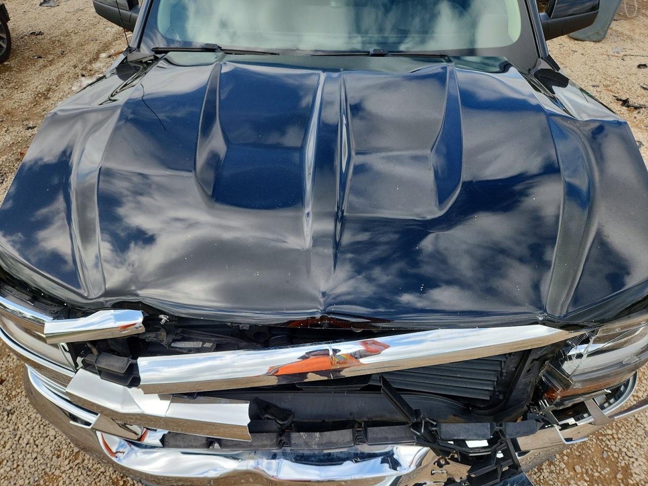 2018 CHEVROLET SILVERADO C1500 LT photo 21