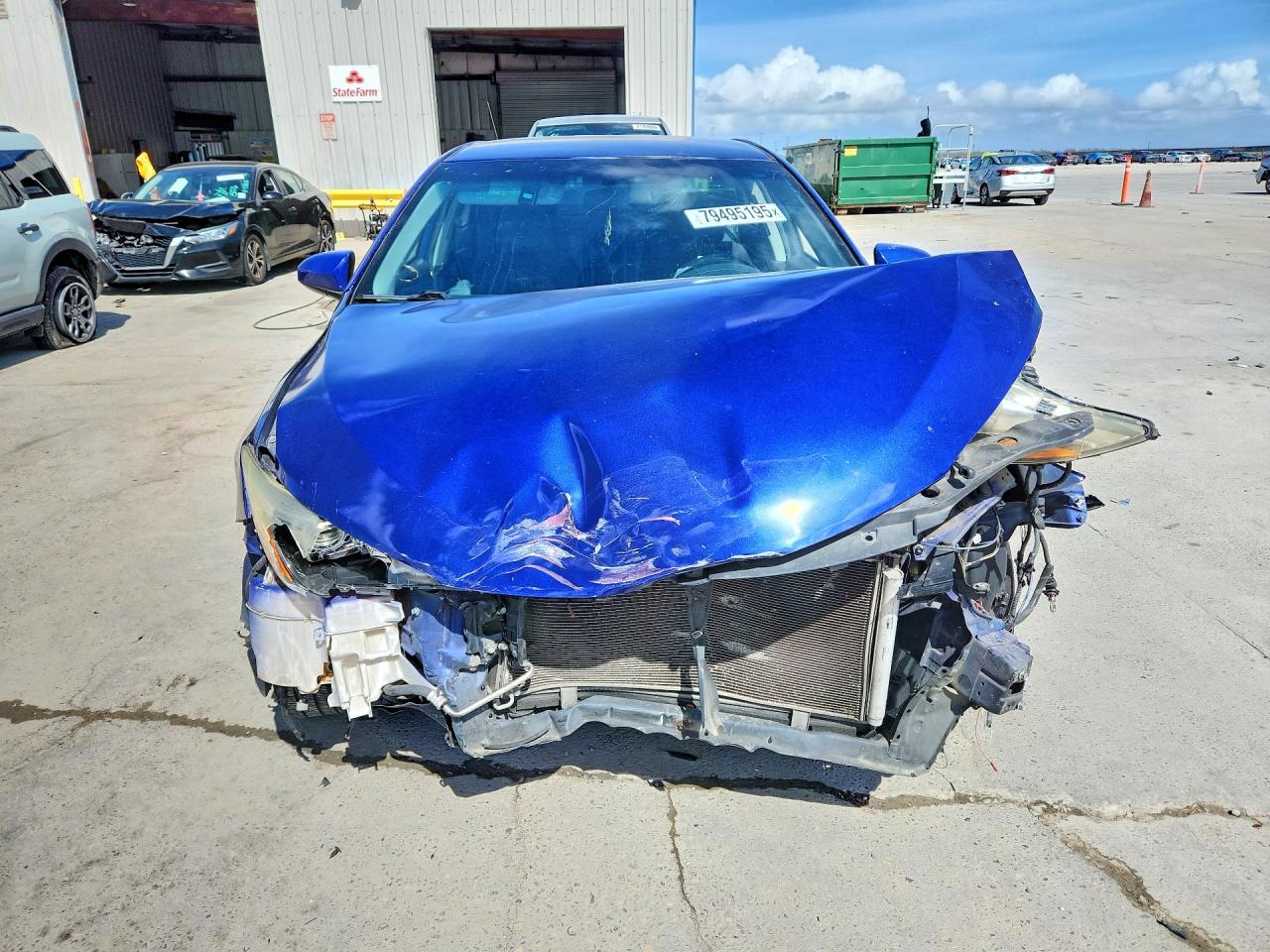 2015 TOYOTA CAMRY SE photo 5