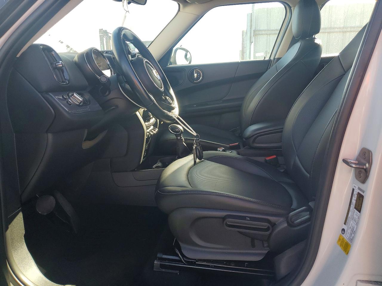 2019 MINI COOPER COUNTRYMAN photo 19