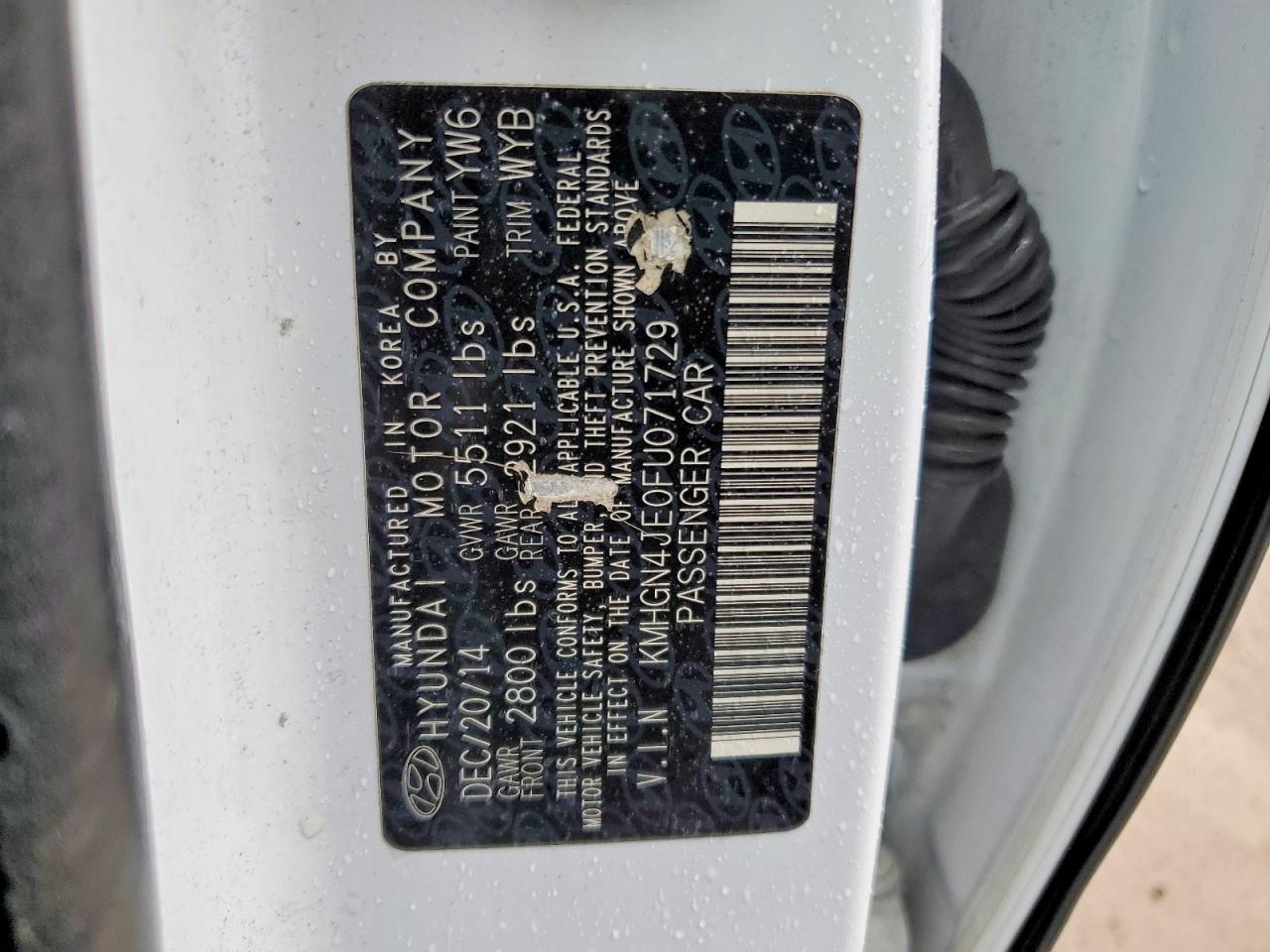 2015 HYUNDAI GENESIS 3.8L photo 23