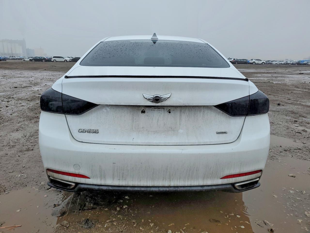 2015 HYUNDAI GENESIS 3.8L photo 11