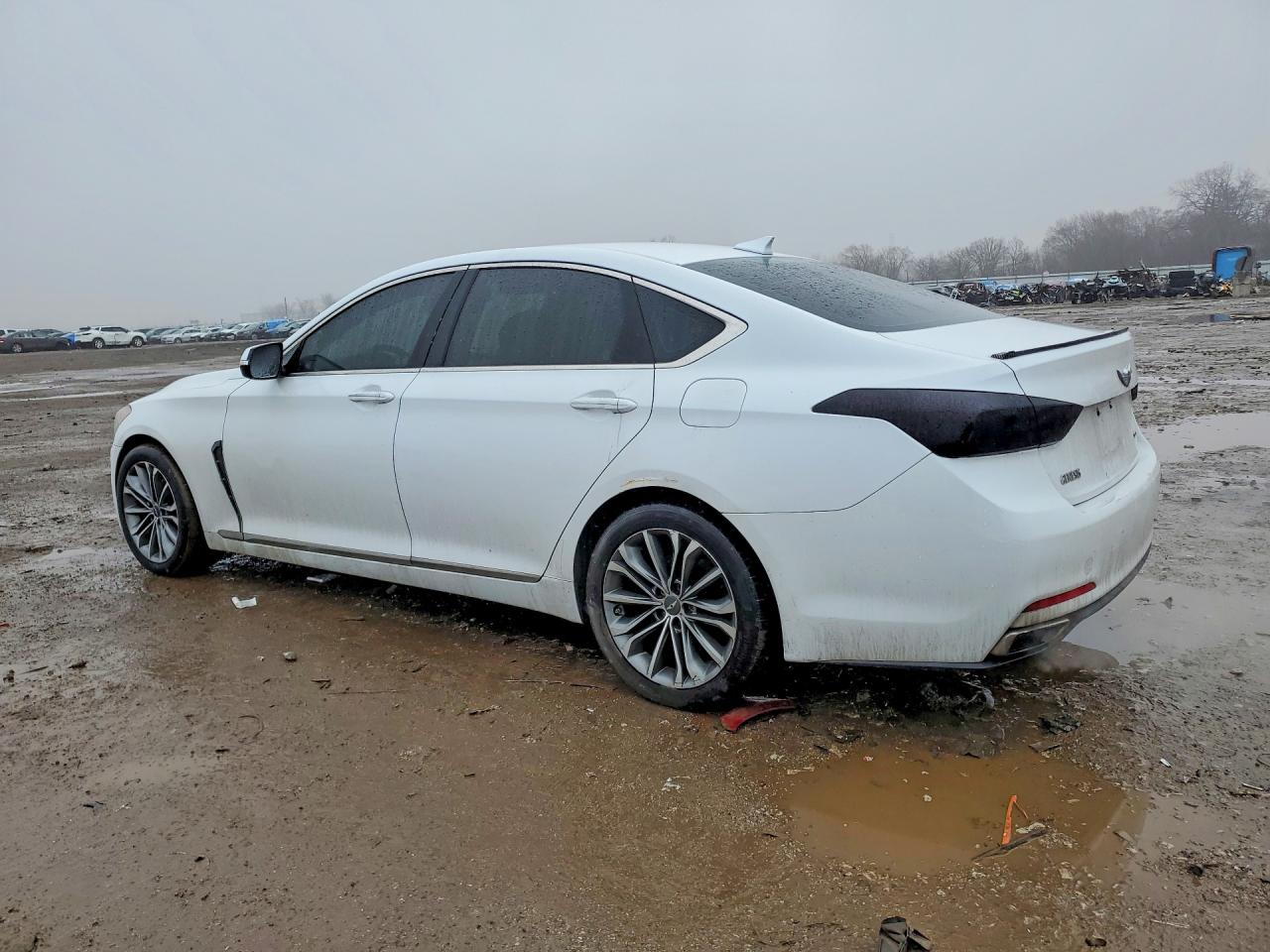 2015 HYUNDAI GENESIS 3.8L photo 3