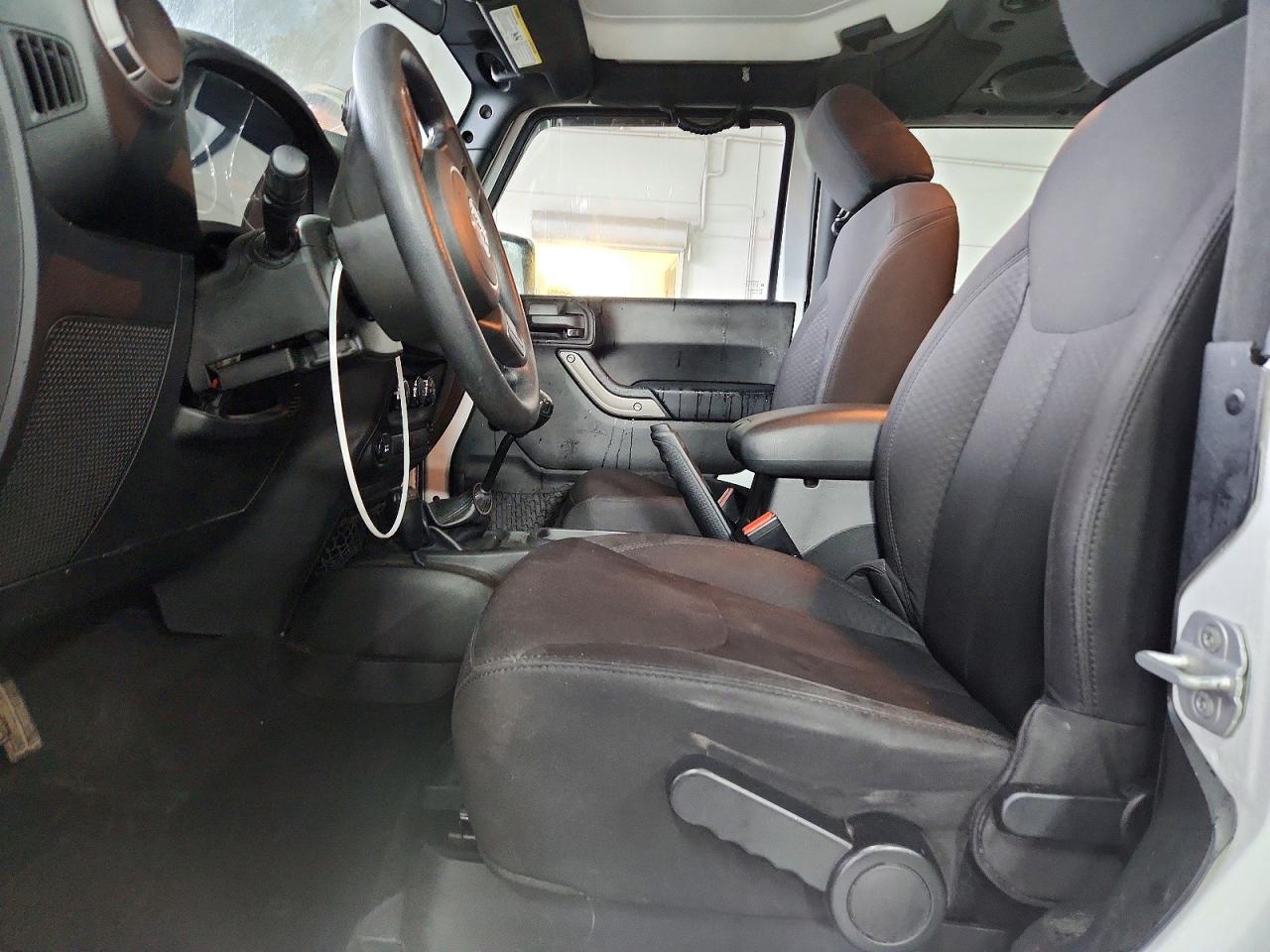 2014 JEEP WRANGLER SPORT photo 13
